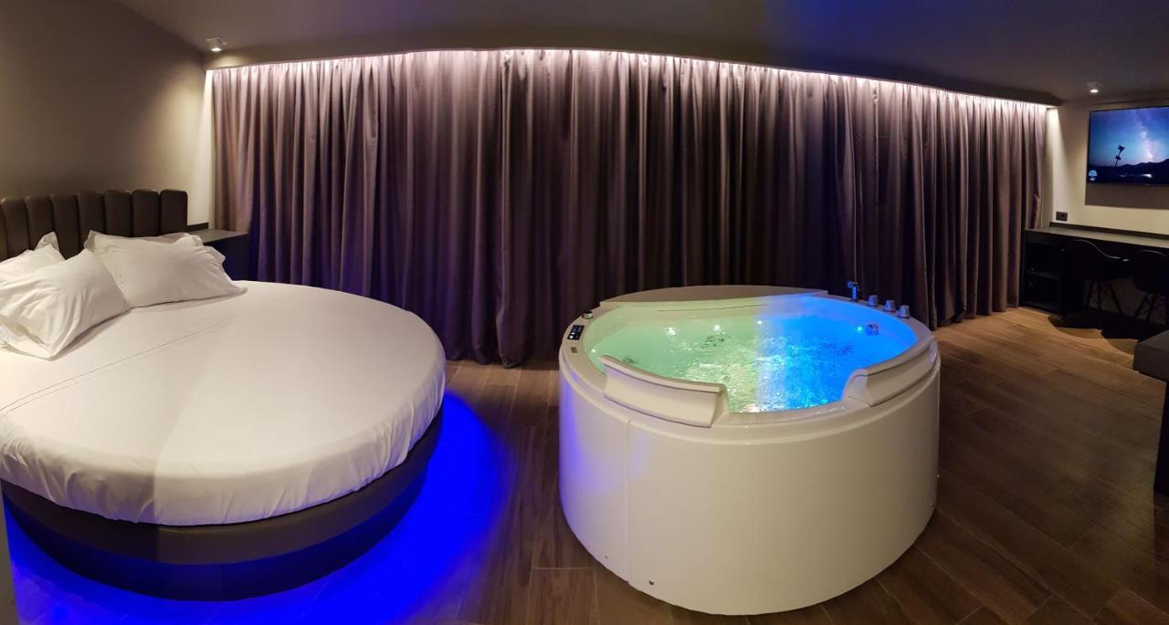 Leoni Hotel & Private Spa Citta Sant'Angelo Dış mekan fotoğraf
